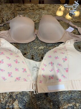 Auden Nude Molding Bra and Cream Floral Front-Closure Bra